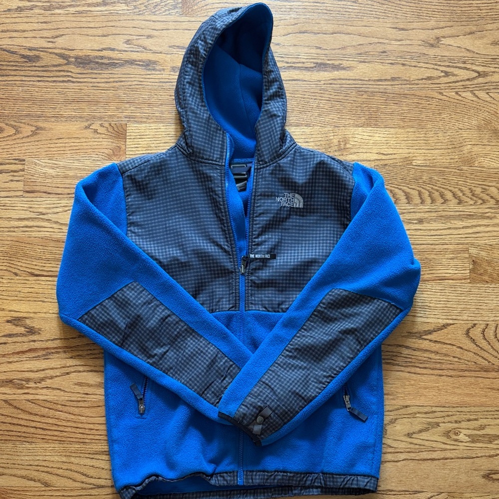 Boys XL North Face Blue and Black Checkered Fleece Jacket with hood